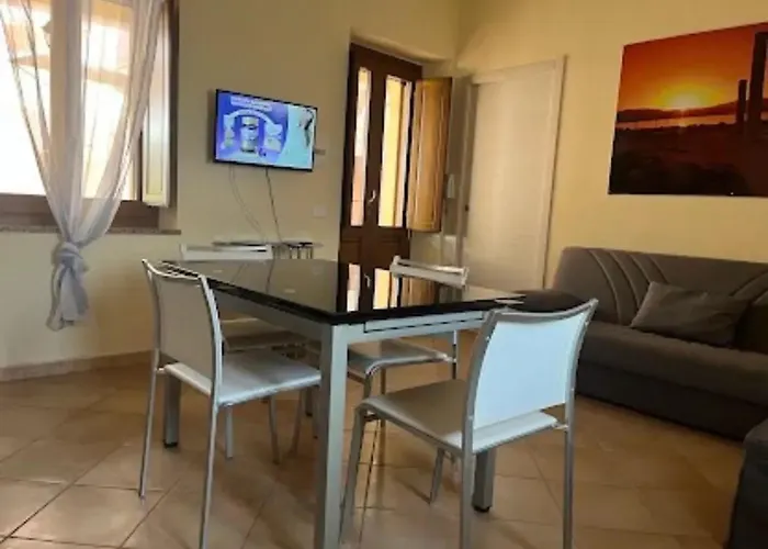 Cozy House With Terrace In Pula, 85 M², Garden Holiday home Pula