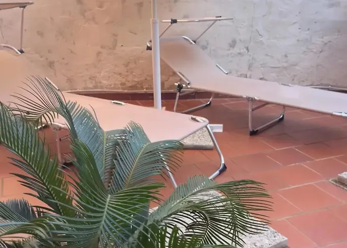Cozy House With Terrace In Pula, 85 M², Garden Nyaraló
